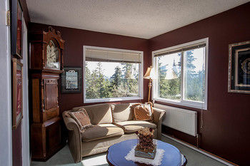 Hidden Valley Bed And Breakfast