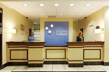 Holiday Inn Express Hotel & Suites Sylacauga