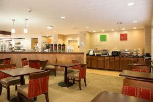 Hotel Comfort Suites Fultondale