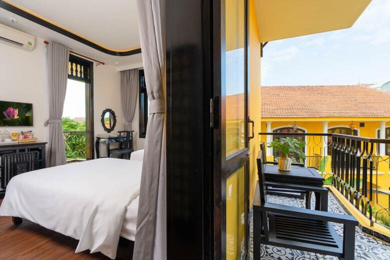 Hotel Lotus