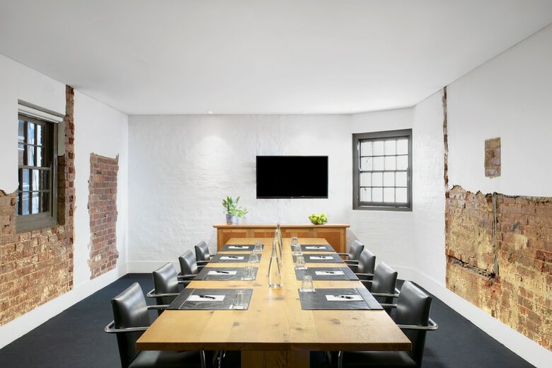 Diamant Boutique Hotel Canberra