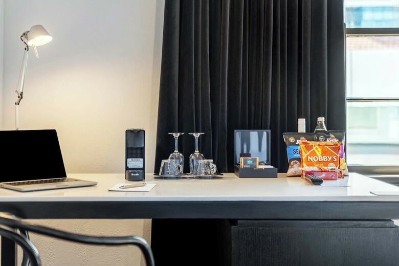 Diamant Boutique Hotel Canberra