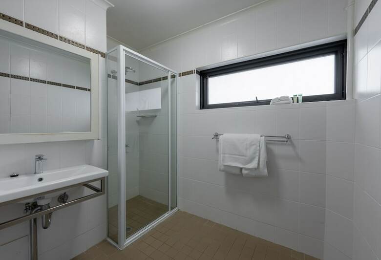 Forrest Hotel & Apartments