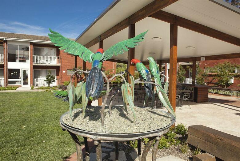 Forrest Hotel & Apartments