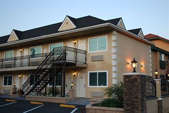 Motel Walnut Inn & Suites