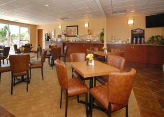 Hotel Sleep Inn And Suites