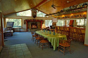 Cabana Lazy Z Resort