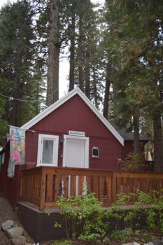 Tahoma Meadows Bed And Breakfast Cottages