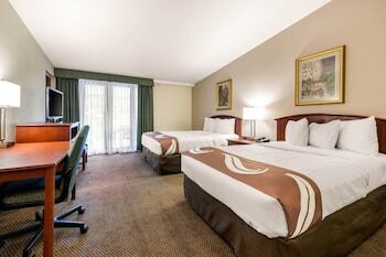 Hotel Quality Inn & Suites