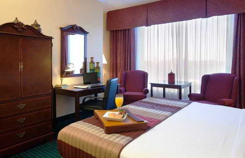 Magnuson Grand Conference Hotel