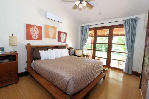 Bed & Breakfast Ho'oilo House