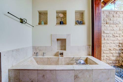 Bed & Breakfast Ho'oilo House