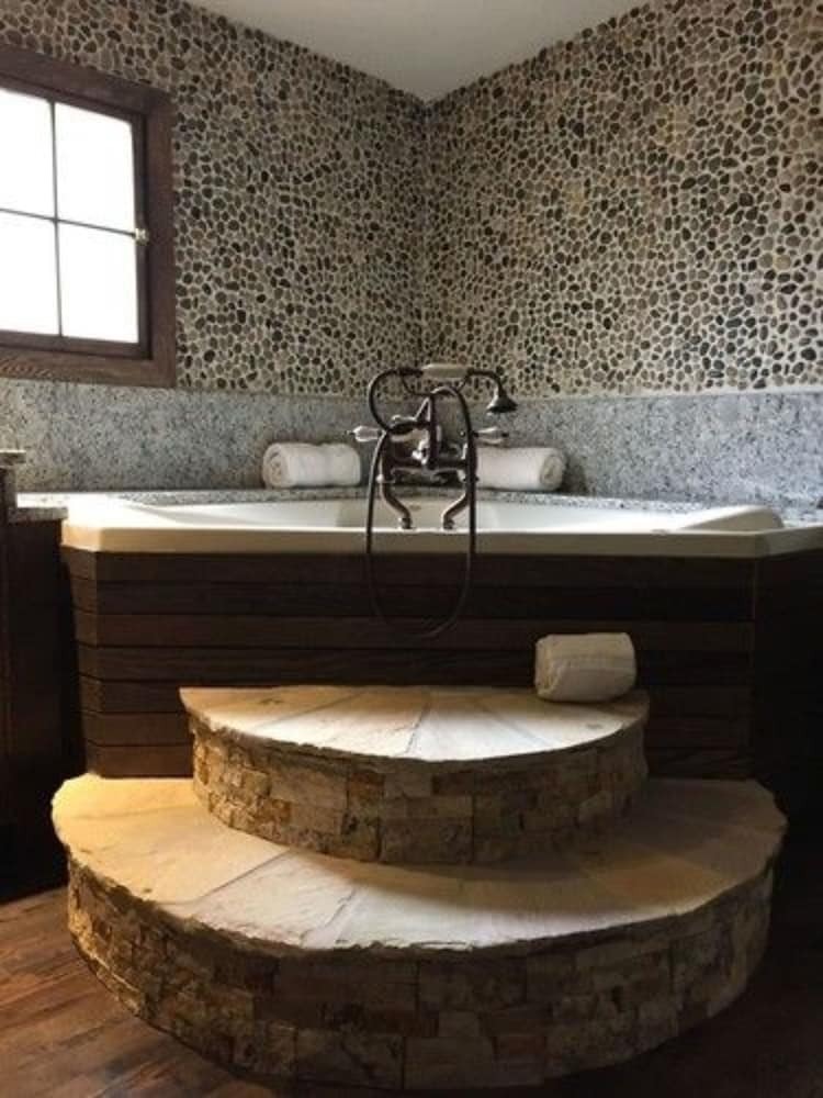 Cliff House Lodge Bed And Breakfast