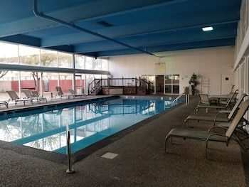 Hotel Clarion Inn And Conference Center