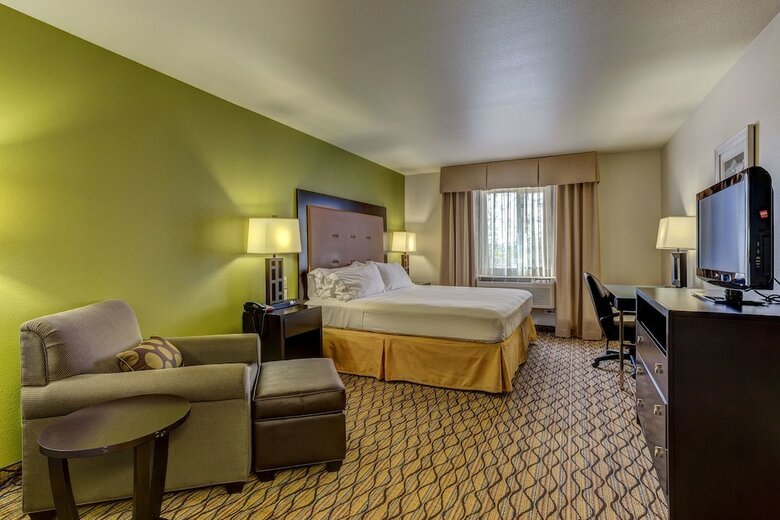 Holiday Inn Express Hotel & Suites Montrose-townsend