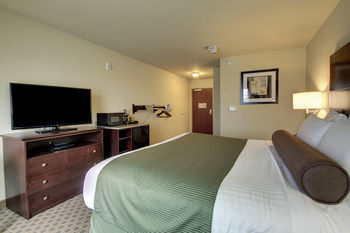 Hotel Cobblestone Inn & Suites -- Eaton, Co