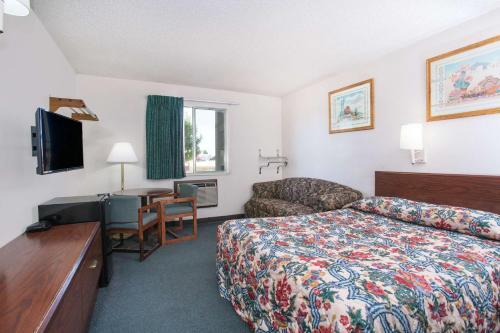 Motel Super 8 Limon