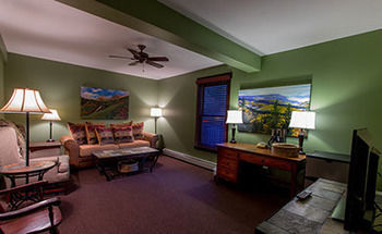 Posada Marys Lake Lodge