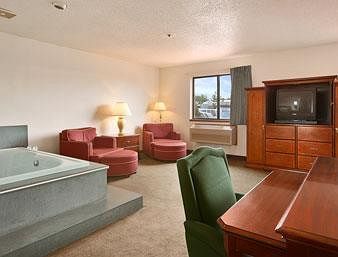 Super 8 Motel - Portage