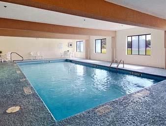 Motel Travelodge Suites Savannah Pooler