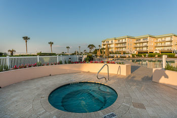 Apartamento Hodnett Cooper St Simons Grand - 3 Bedroom
