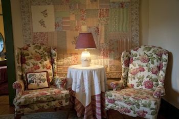 Beechwood Inn - Bed Breakfast And Wine Cellar