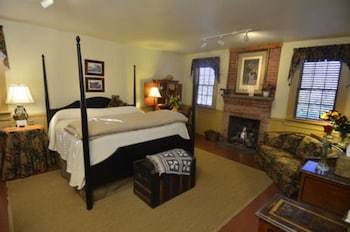 Beechwood Inn - Bed Breakfast And Wine Cellar
