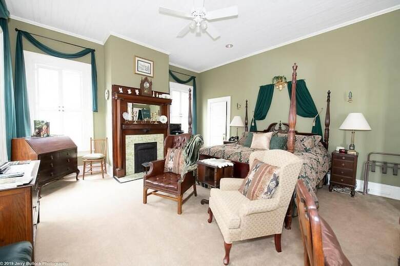 Page House Bed And Breakfast