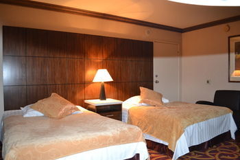 La Crystal Hotel