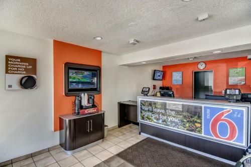 Motel 6 Stockton North