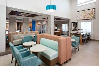 Holiday Inn Express Hotel & Suites Scott - Lafayette West
