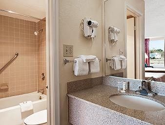 Hotel Howard Johnson Inn Jennings