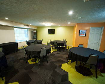 Hostal Northfield Inn, Suites & Conference Center