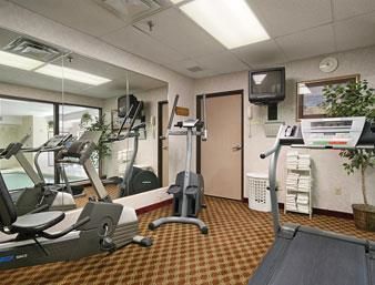 Hotel Baymont Inn & Suites Lawrence