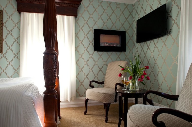 Bed & Breakfast Maine Stay Inn & Cottages