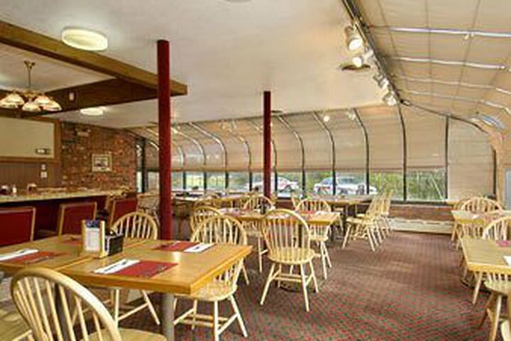 Hotel Howard Johnson Inn - Bangor