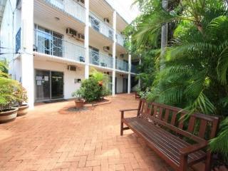 Hotel Coconut Grove Holiday Apartments