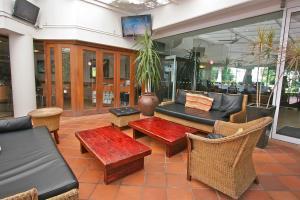Australis Sovereign Hotel
