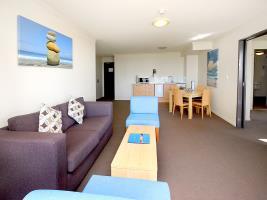 Australis Sovereign Hotel