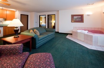 Hotel Quality Inn & Suites