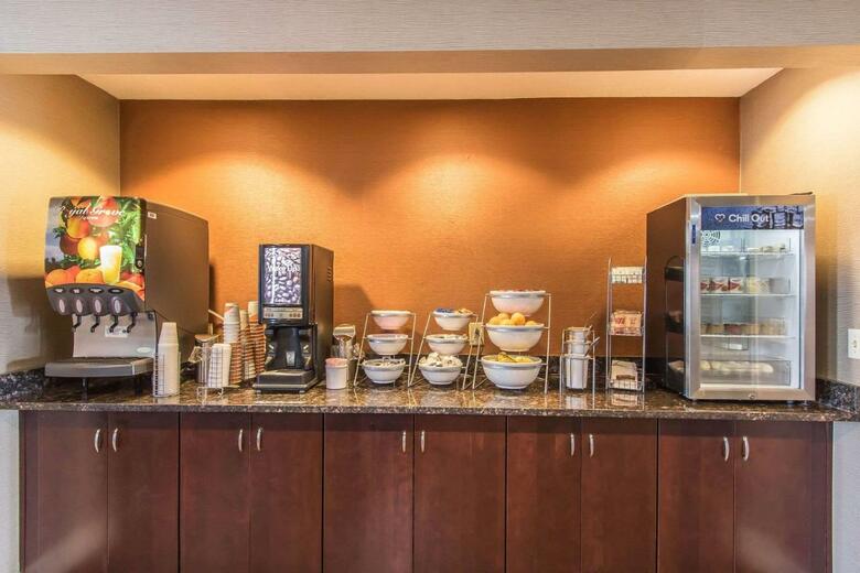 Hotel Comfort Suites Richmond