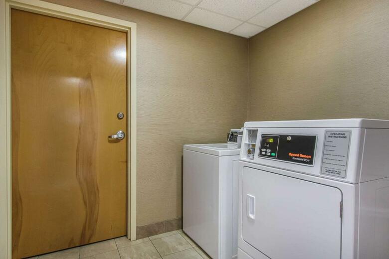 Hotel Comfort Suites Richmond