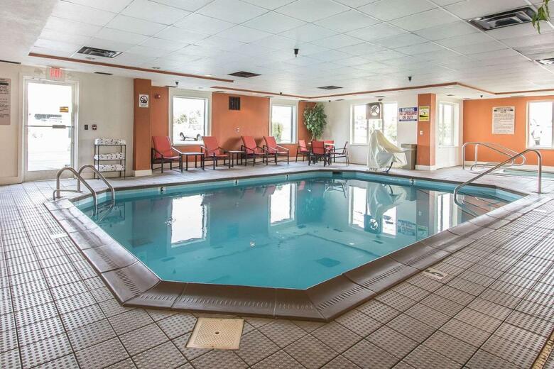 Hotel Comfort Suites Richmond