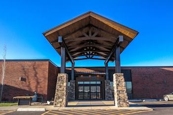 The Copper King Hotel And Convention Center