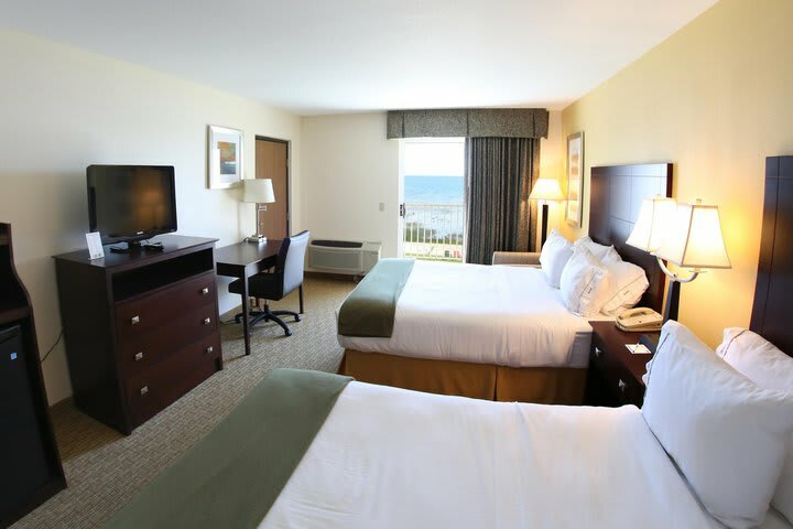 Hotel Holiday Inn Express St. Ignace-lake Front