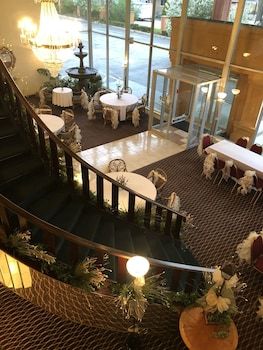 Hotel A Victory Inn & Suites- Muskegon