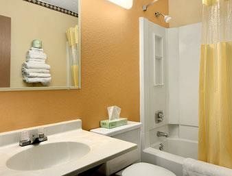 Hotel Travelodge Battle Creek