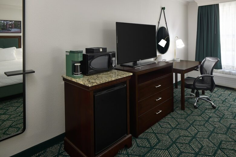 Hotel Ohio University Inn & Conference Center