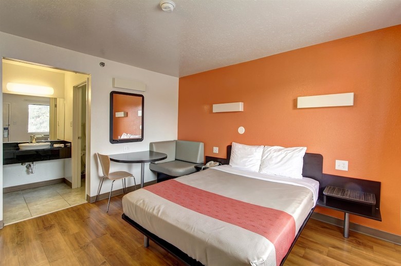 Motel 6 Cleveland West - Lorain - Amherst