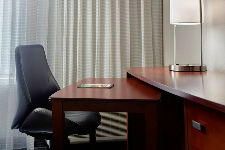 Hotel Courtyard By Marriott Fayetteville